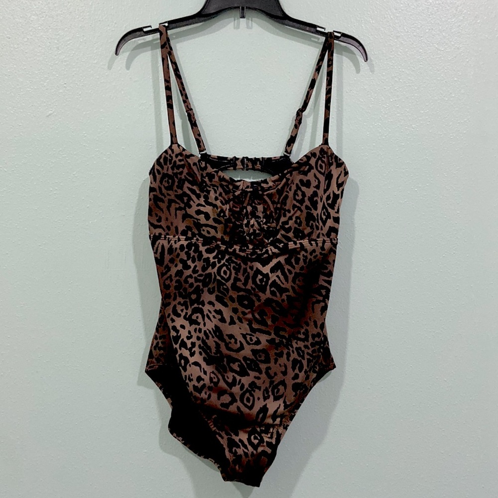 Bathing suit